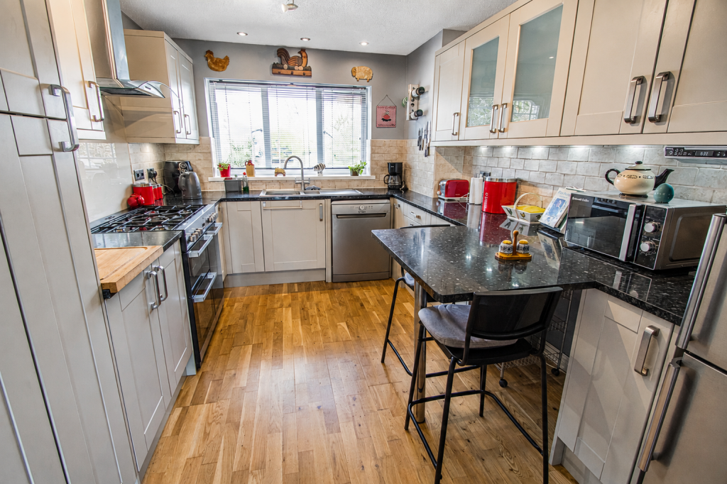 House in Exeter - View 5