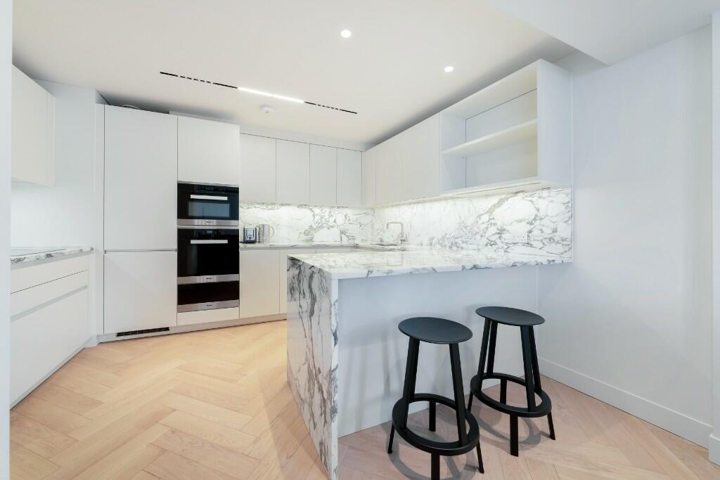 Apartment in London, Soho - More