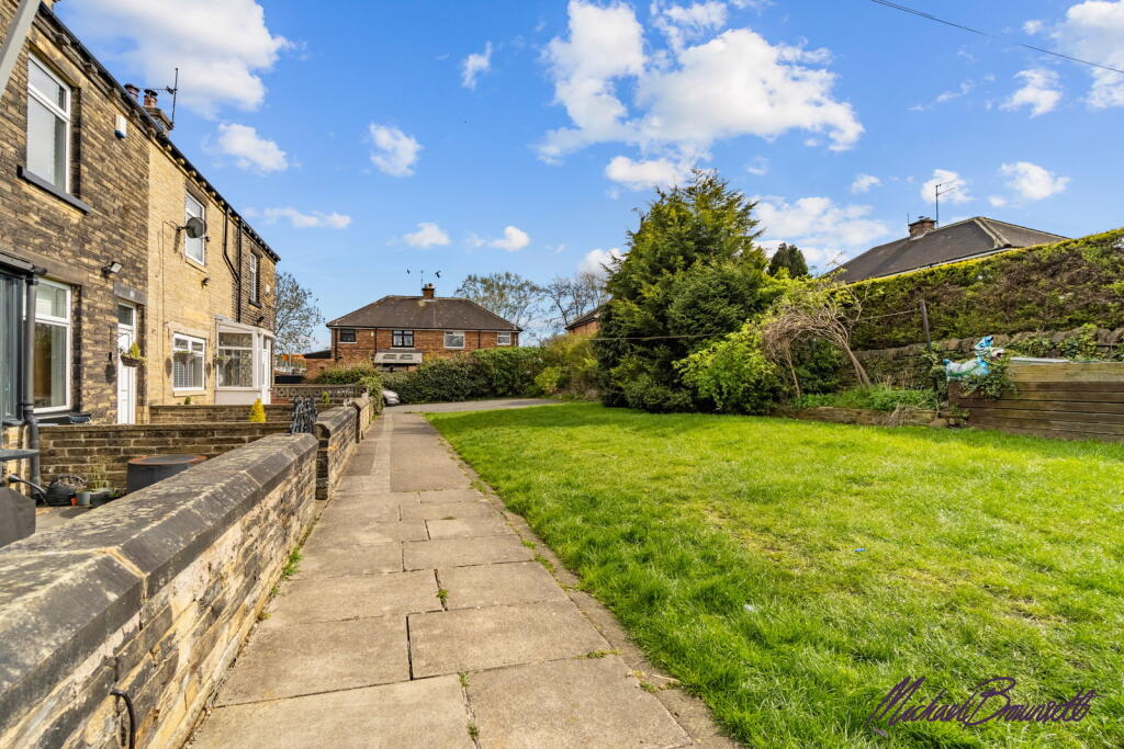 Additional image 21 of South View, Greengates, Bradford, BD10 0QX