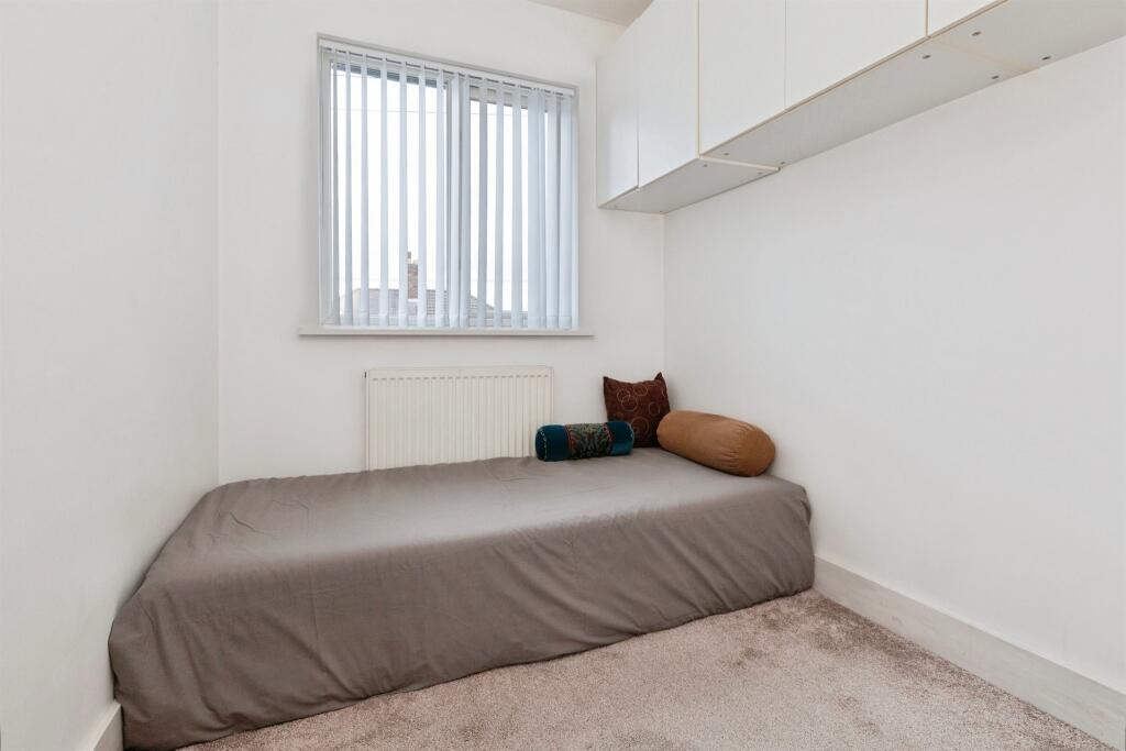 House in Leicester, City of Leicester - More