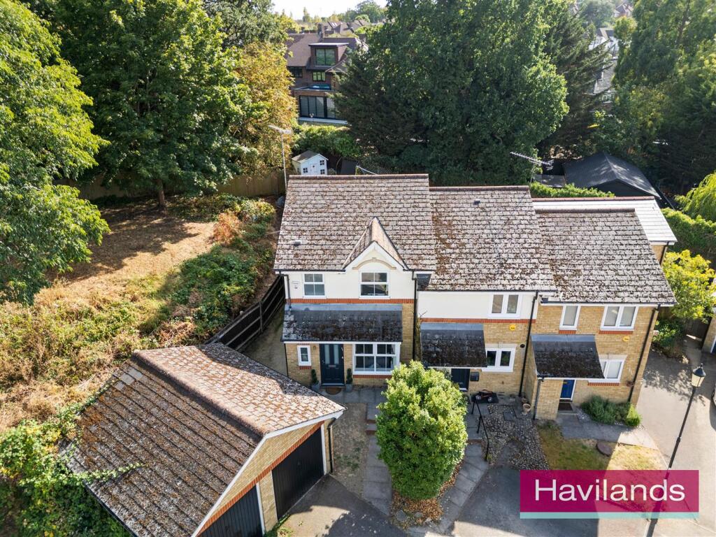 House in London - View 2