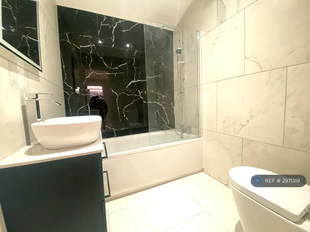 Main image of property: Connect Lane, London, IG6