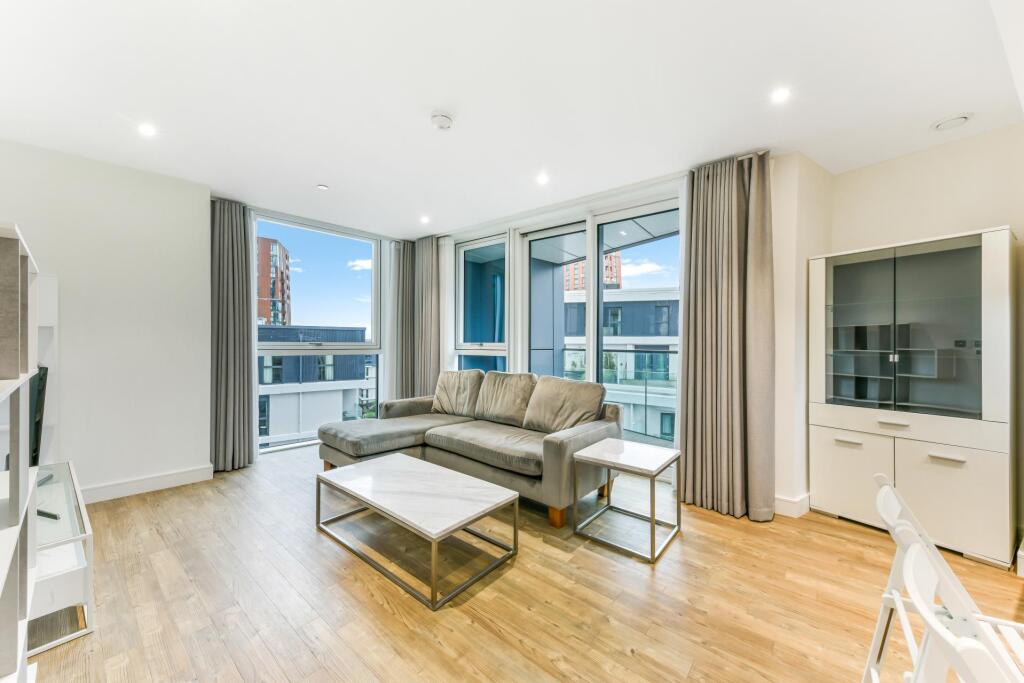 Main image of property: Gladwin Tower, Wandsworth Road, London, SW8
