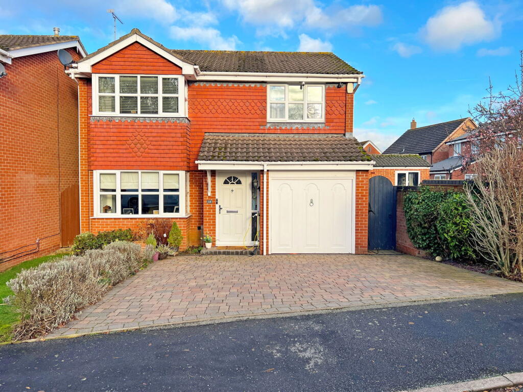 Main image of property: Hawker Road, Oadby, Leicester, Leicestershire, LE2 4UH
