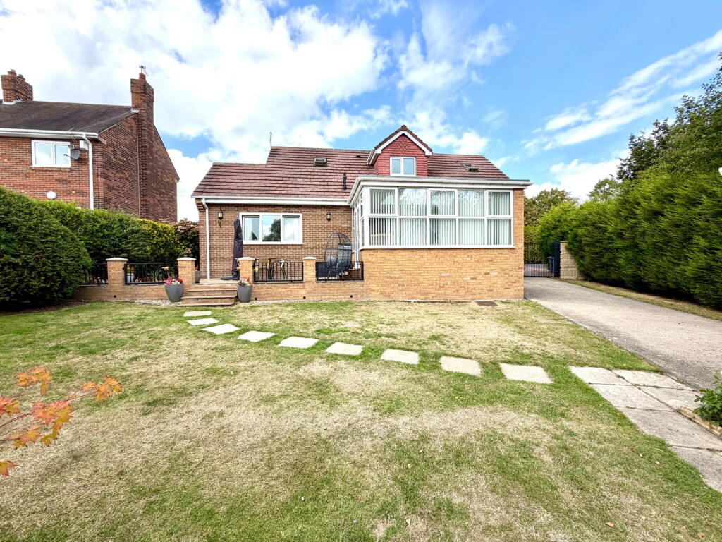 House in Barnsley, Monk Bretton - View 4