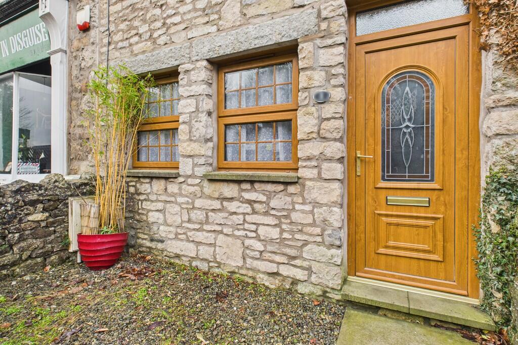 Main image of property: 1 Station Road, Arnside, Cumbria, LA5 0HG