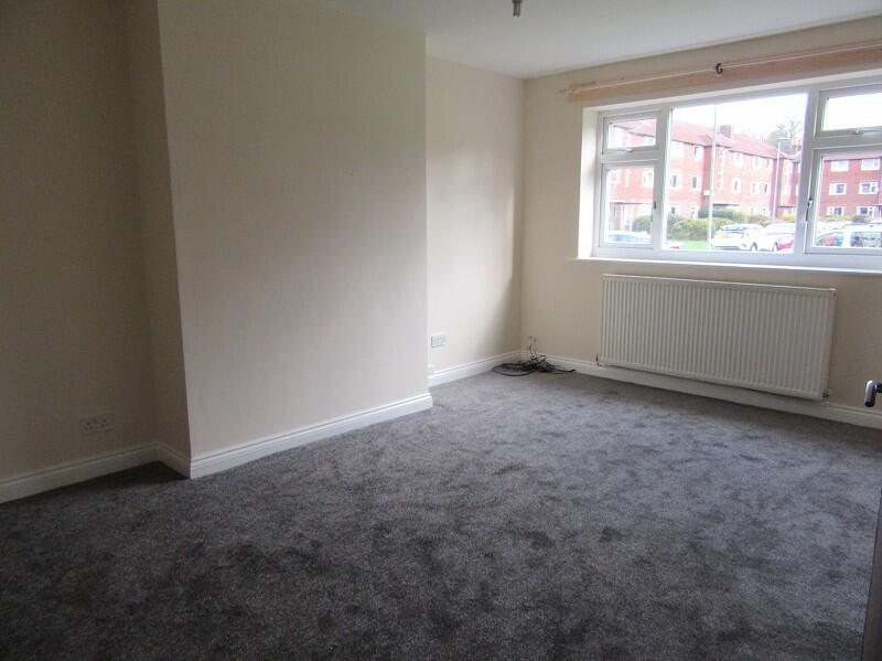 Apartment in Manchester, Whalley Range - View 3
