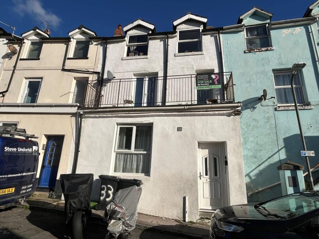 Main image of property: 33 Queen Street, Torquay, Torbay, TQ1 1RQ