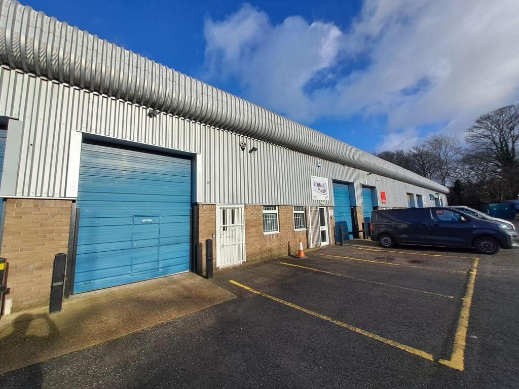 Main image of property: Unit 4, Executive Park, Hatfield Road, St. Albans, Hertfordshire, AL1