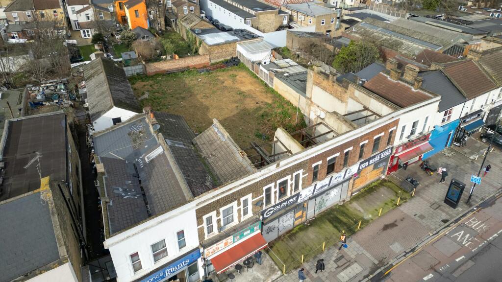 08725_729_Romford_Road_E12.jpg