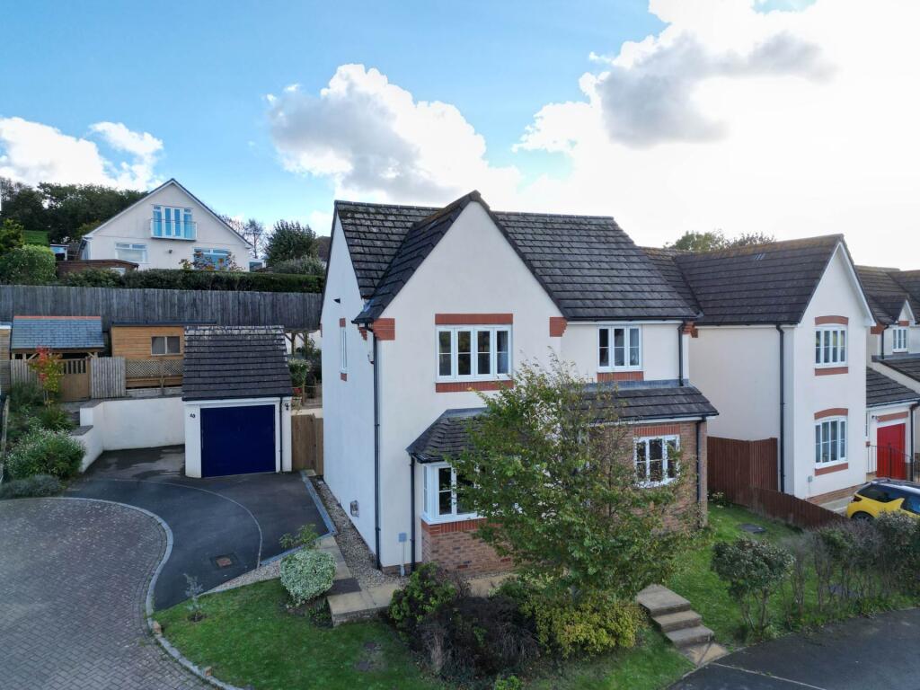 4-bed detached on Thornton Close, Bideford, £395,000
