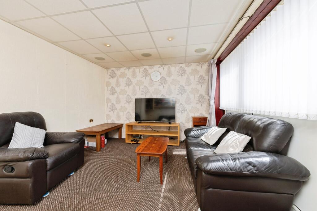 House in Newcastle upon Tyne, Tyne and Wear - View 6