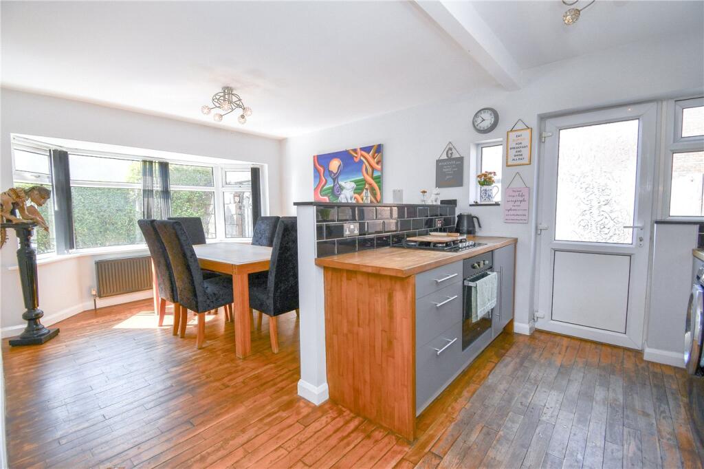 House in Wirral, Liverpool City Region - View 4
