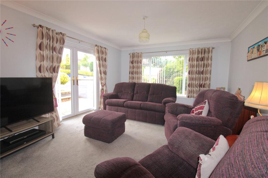 House in West Ashton - View 5
