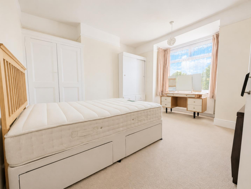 Aberdare Avenue, Drayton – pohled 5