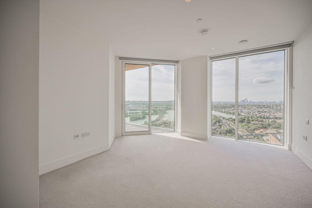 Apartment in London - View 5
