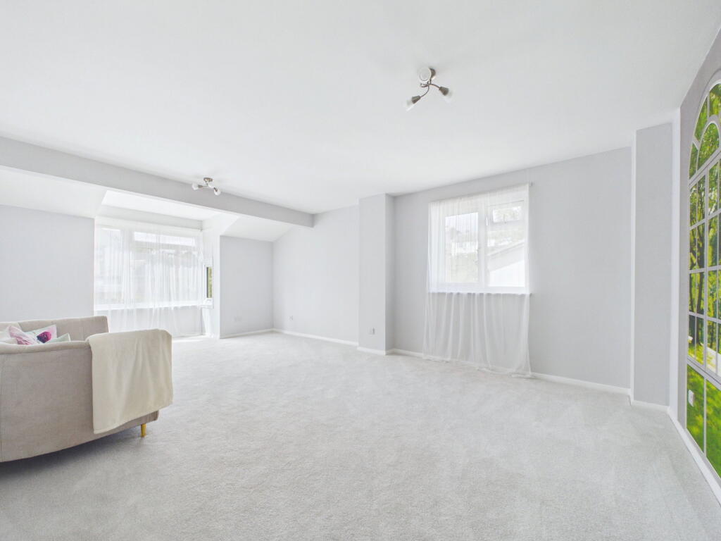 Apartment in Torquay - View 4