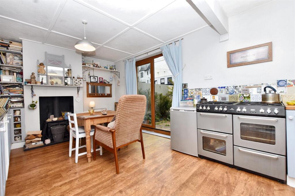 House in Wealden, Pevensey - View 4