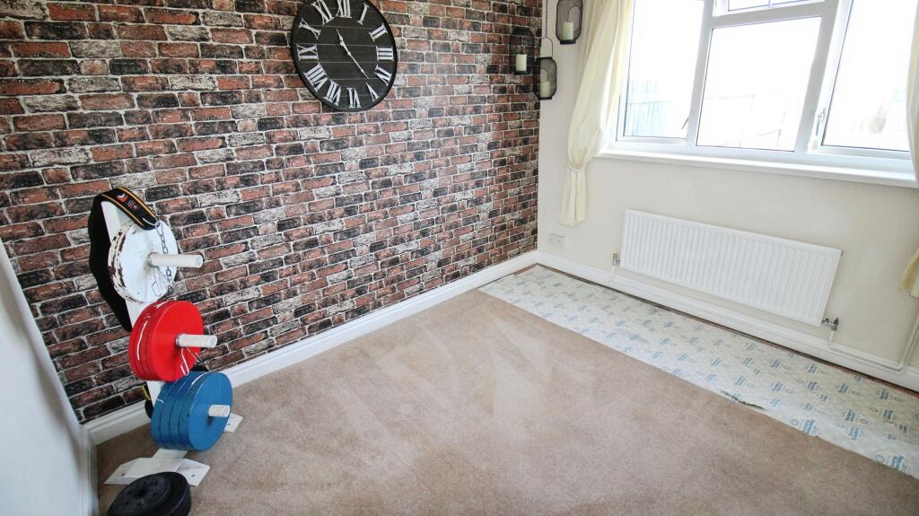 House in Grimsby, Nunsthorpe - View 5