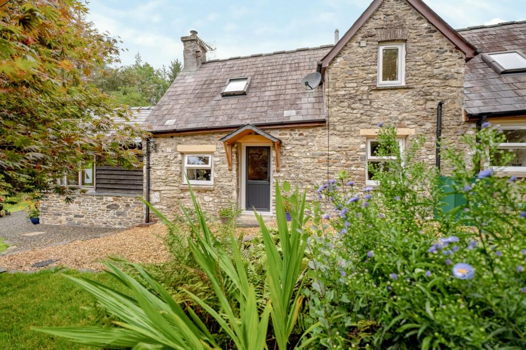 House in Swansea - View 4