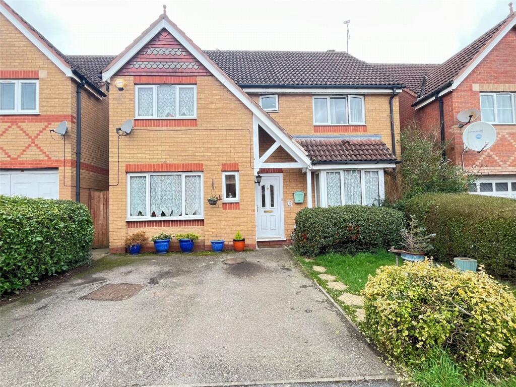 Main image of property: Dale Close, DAVENTRY, Northamptonshire, NN11