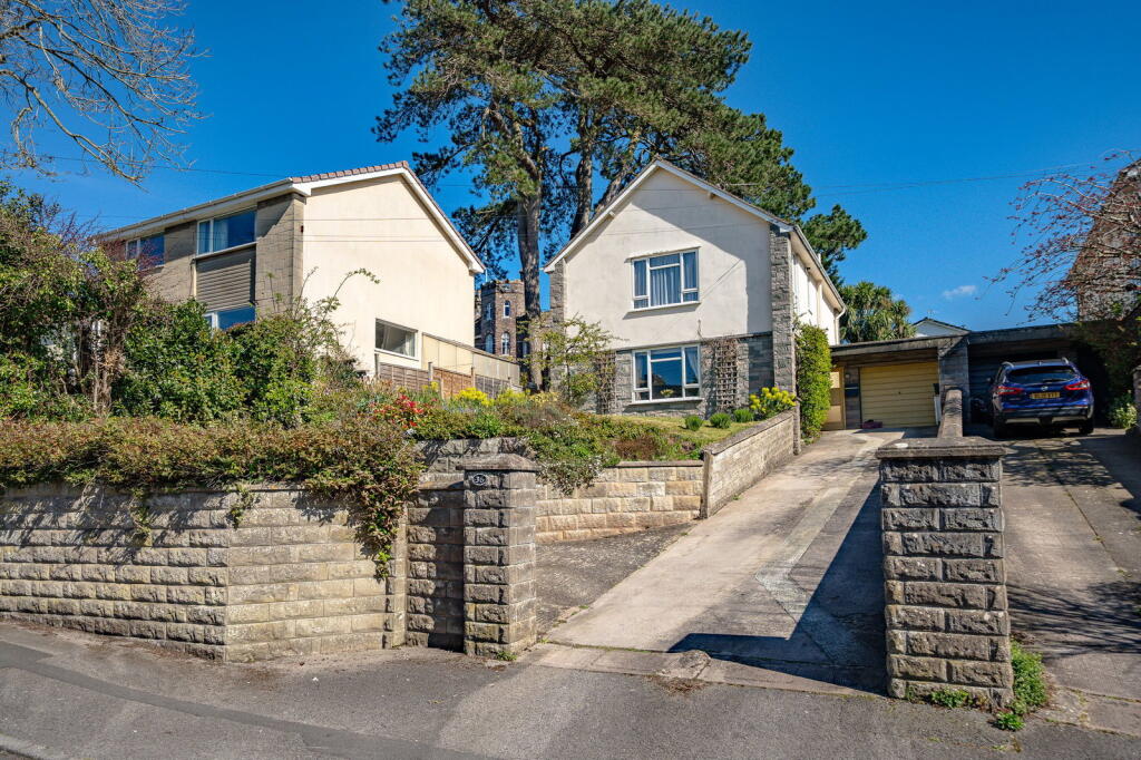 Main image of property: Woodhill Road, Portishead, Bristol, BS20 7EZ