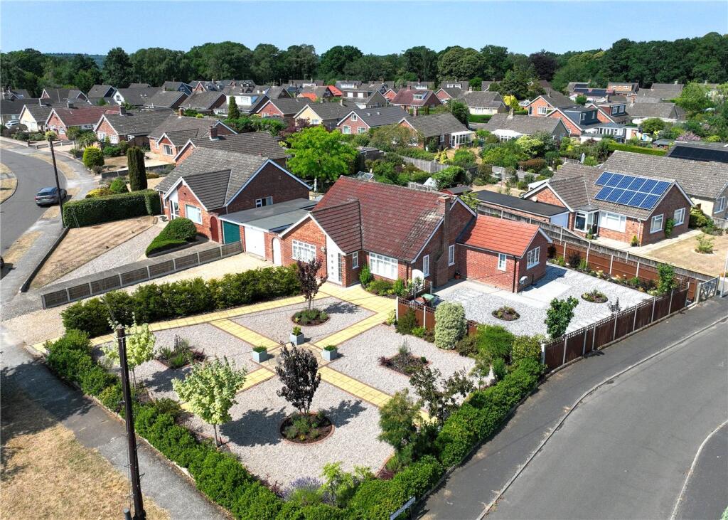 Main image of property: Roedich Drive, Taverham, Norwich, Norfolk, NR8