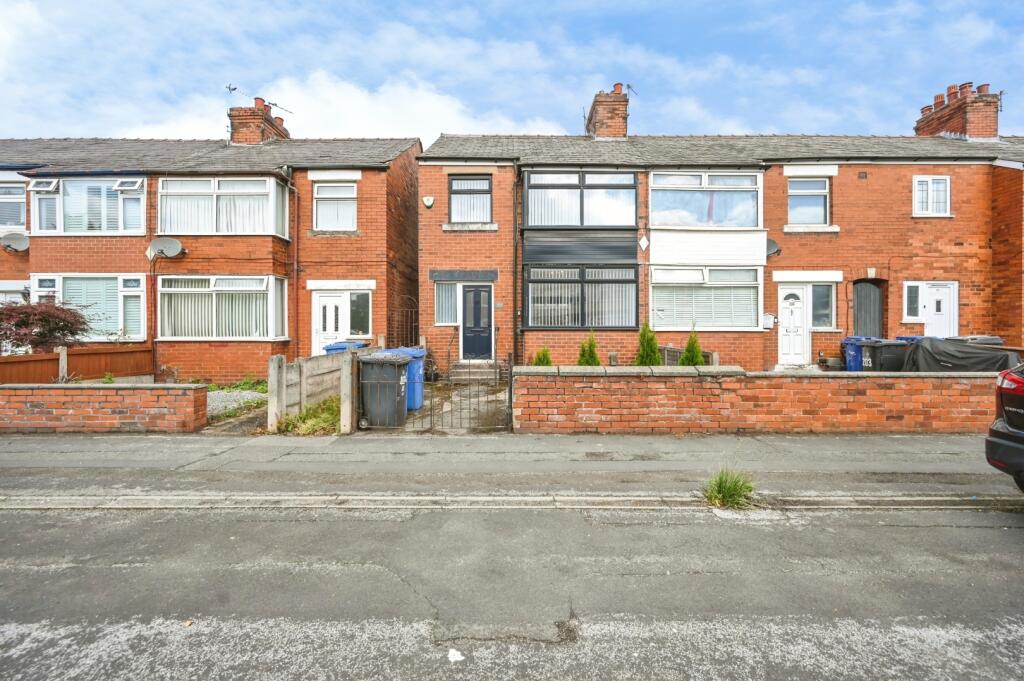 Main image of property: Old Liverpool Road, Warrington, Cheshire