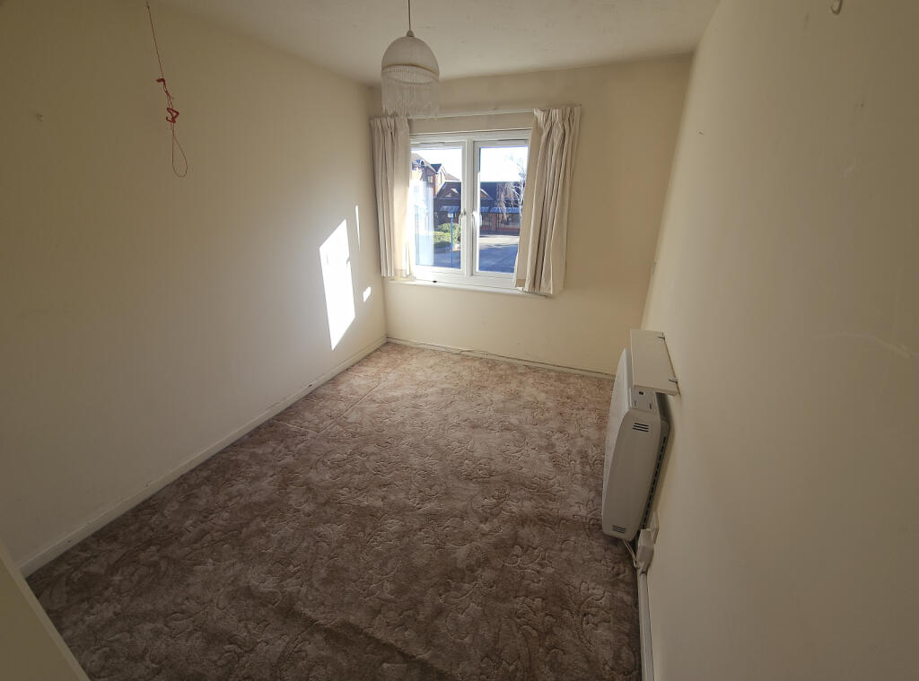 Apartment in Woodley, Wokingham - More