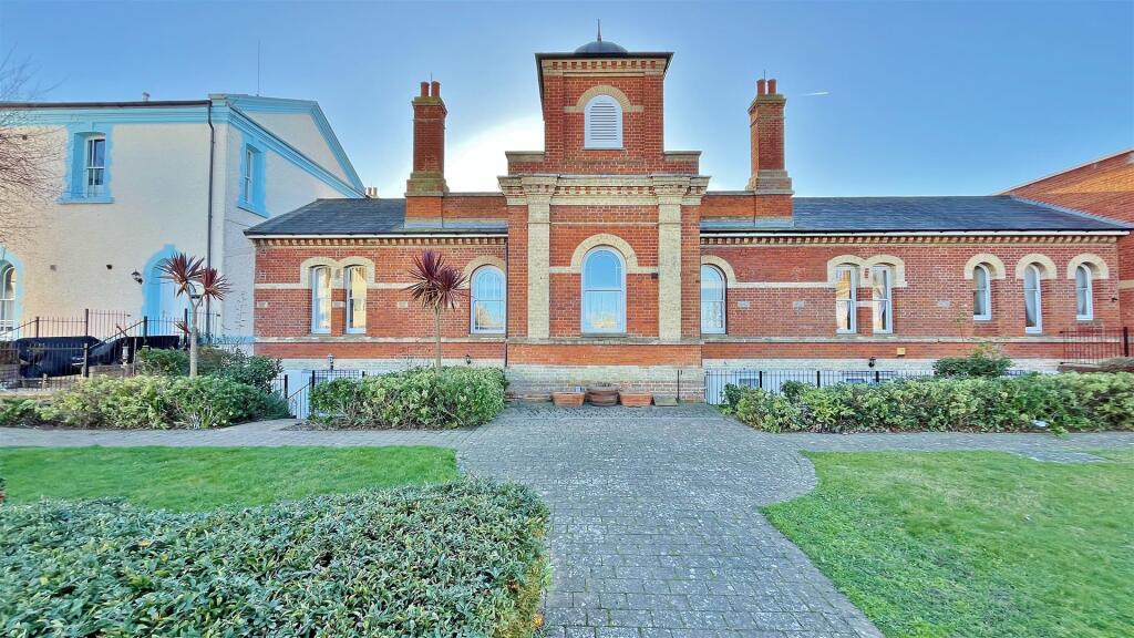 Main image of property: Woodberry Way, Walton-on-the-Naze, Essex