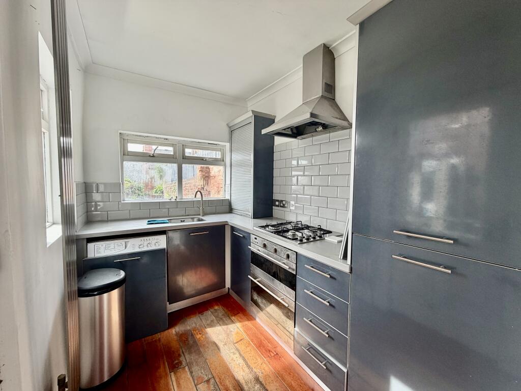 Hamilton Road, Sheffield, S5 - View 3