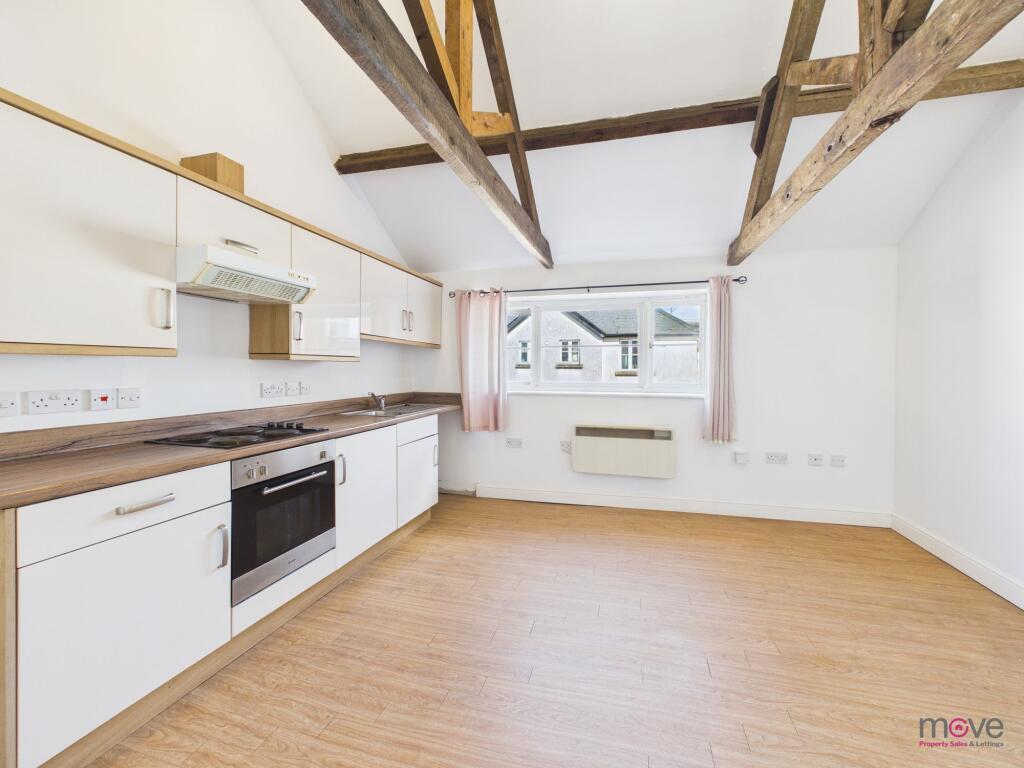 Apartment in Gloucester, Linden - View 2