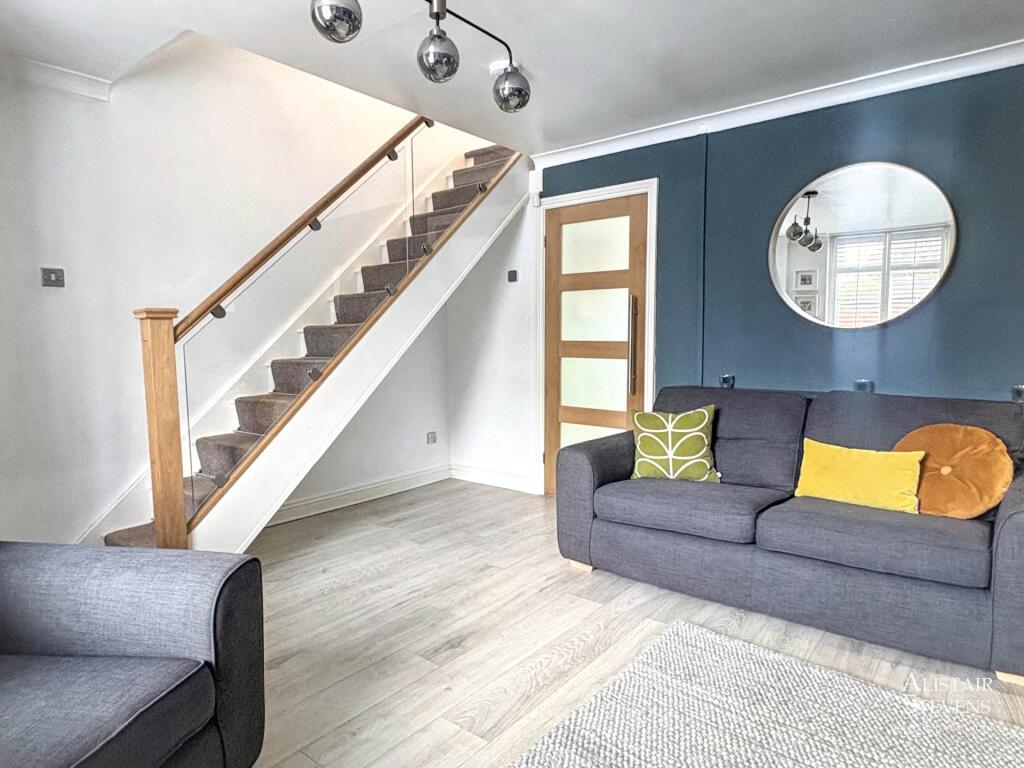 House in Oldham, Greater Manchester - View 4