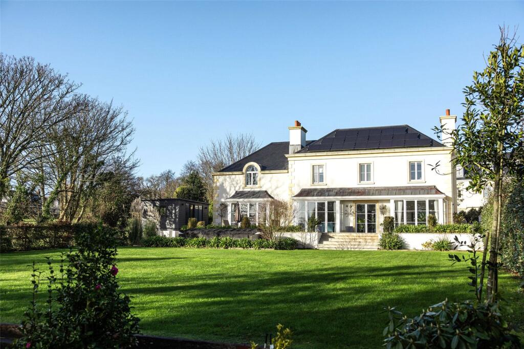 Main image of property: Les Beaux Champs, La Route D'Ebenezer, Trinity, Jersey, JE3