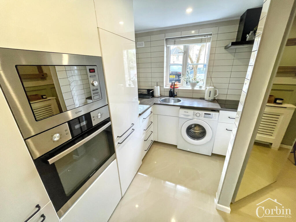 Goldenleas Drive, Bournemouth, BH11 8 - View 6