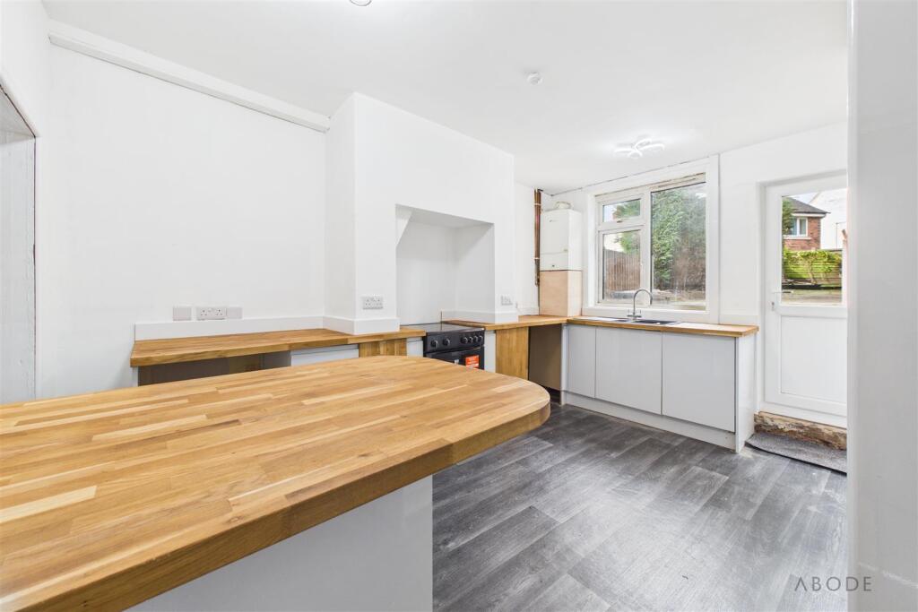 House in Stoke-on-Trent - View 5