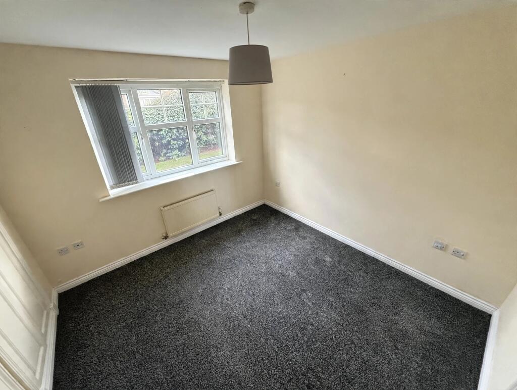 Apartment in Coventry, Radford - View 3