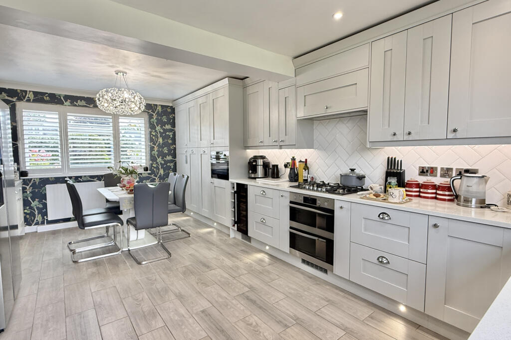House in Ringwood - View 5