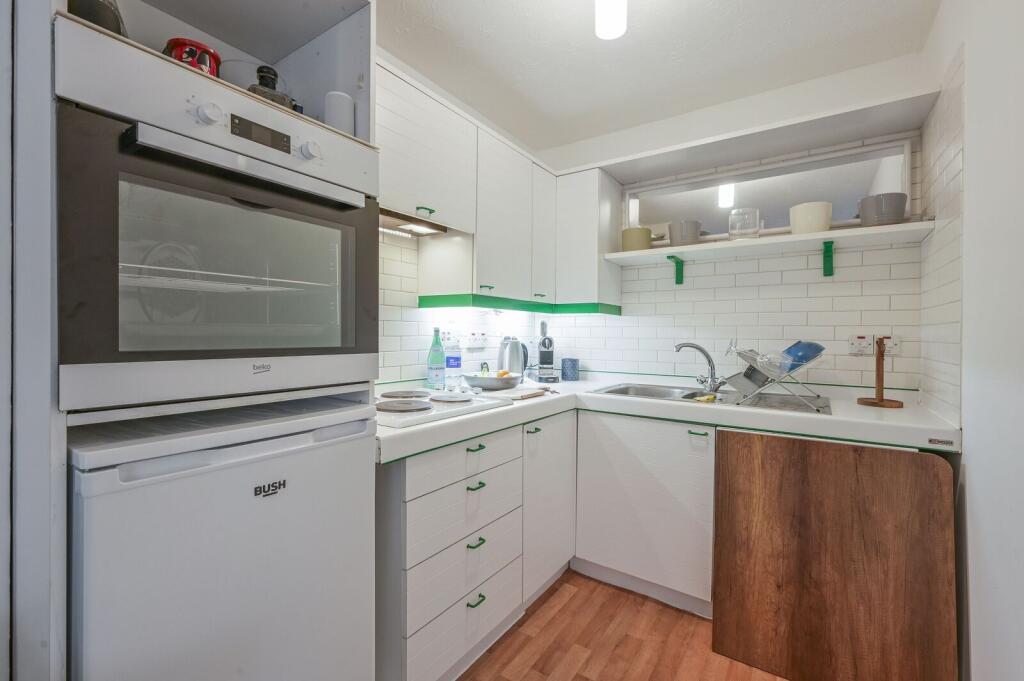 Main image of property: Wapping High Street, Wapping, London, E1W