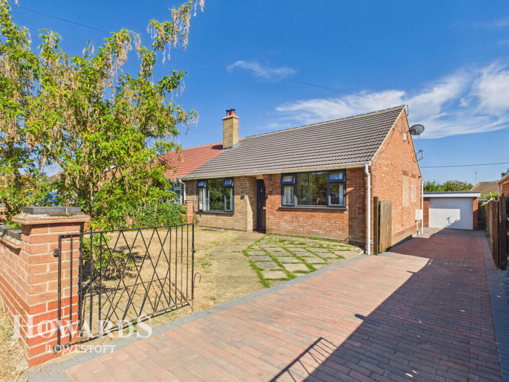Main image of property: Uplands Road South, Carlton Colville
