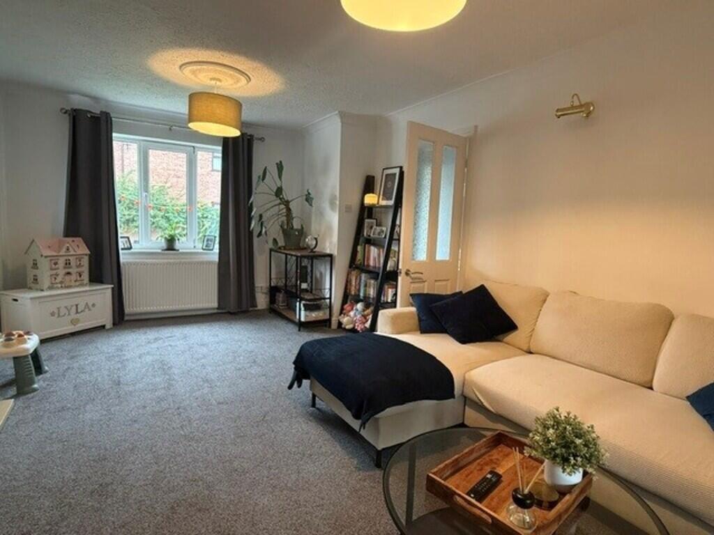 House in York - View 4