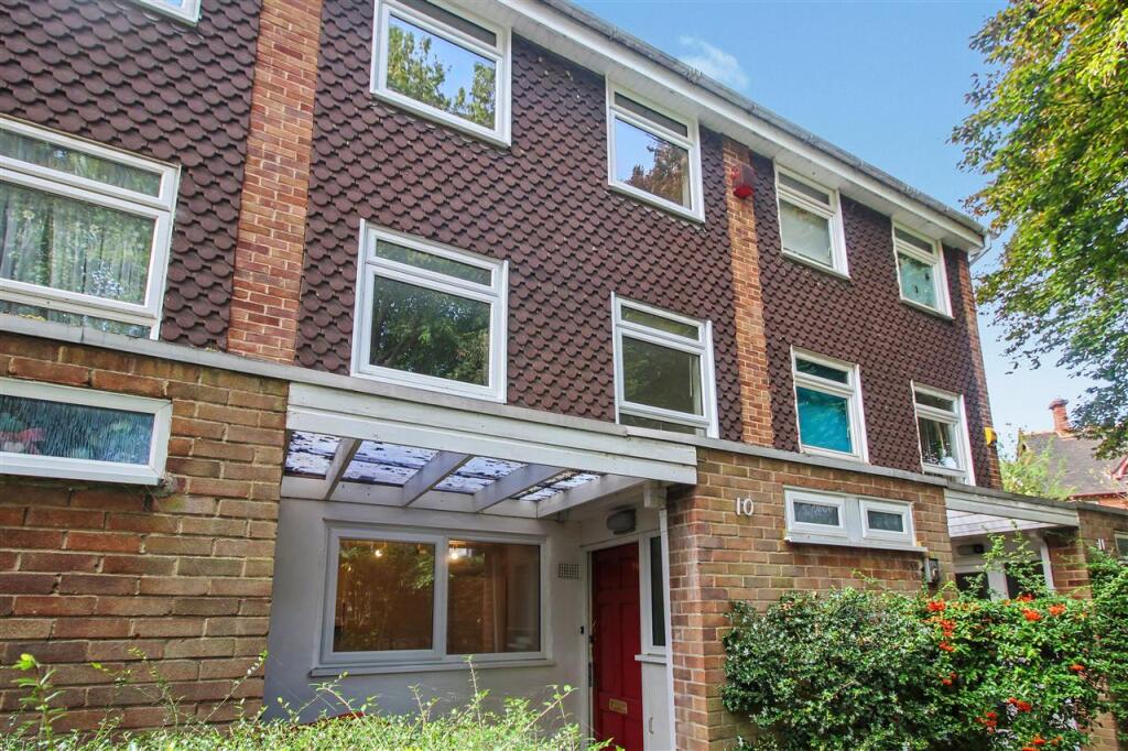 Main image of property: Oberon Court, Shakespeare Road, Bedford