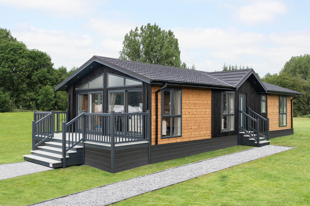 2-bed caravan on Norwich, Norfolk, NR9, £234,995