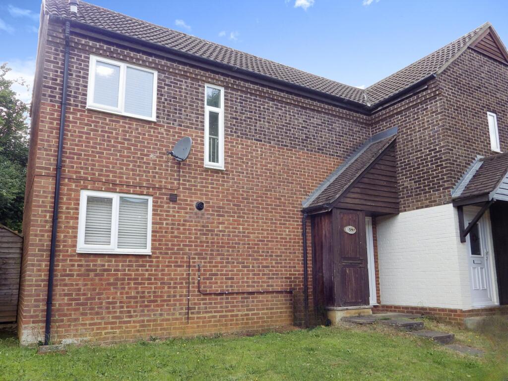 Main image of property: The Camellias, Banbury, Oxon