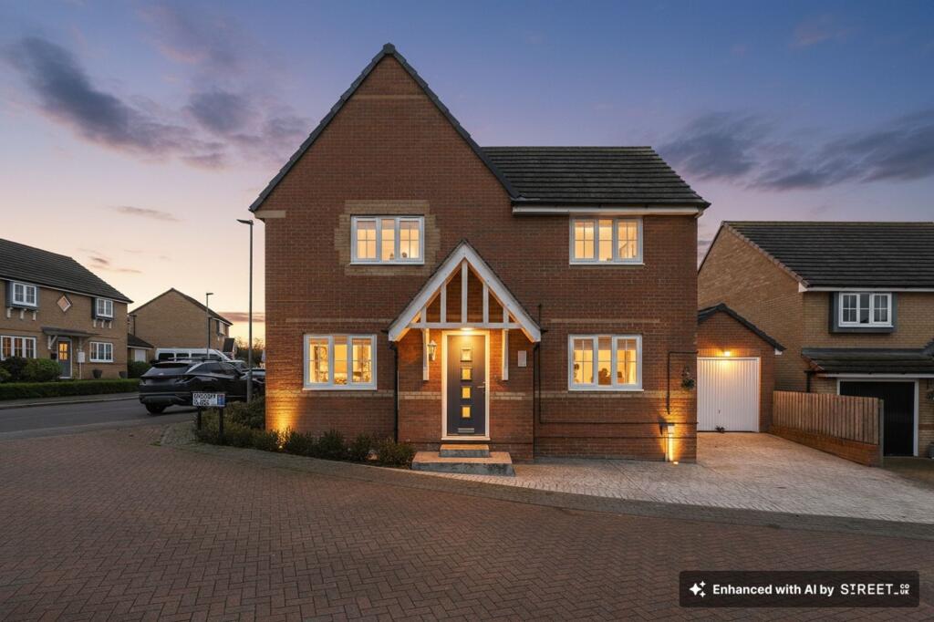 Main image of property: Kingdom Close, Thurcroft, S66