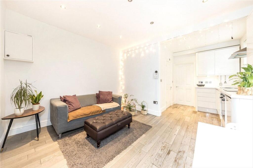 Main image of property: Kennington Lane, Kennington