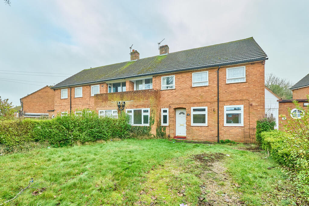 2-bed flat on 13 Webb Crescent, Dawley, Telford, Shropshire TF4 3DP, £40,000