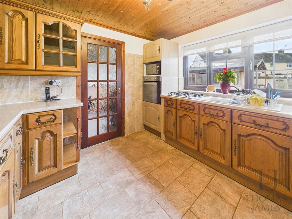 Summerwood Lane, Nottingham, NG11 photo 4