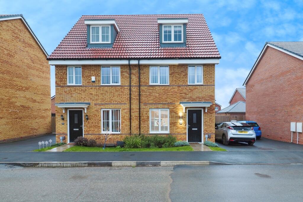 Main image of property: Burrows Drive, Bingham, Nottingham, Nottinghamshire, NG13