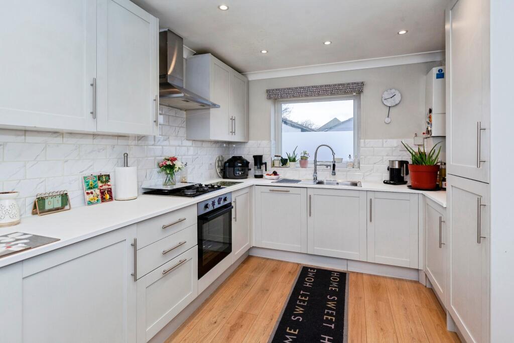 House in Slough - View 5